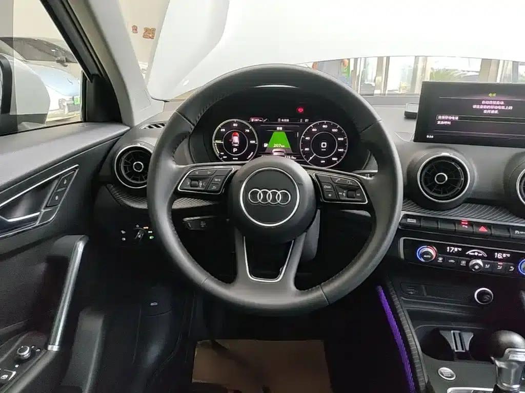 Audi Q2L e-tron 2019 Q2L e-tron Pure Electric Smart Edition — миниатюра 11