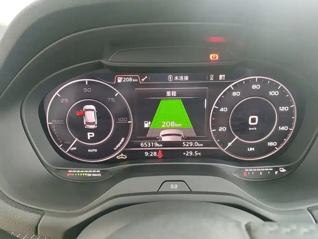 Audi Q2L e-tron 2019 Q2L e-tron Pure Electric Smart Edition — миниатюра 12