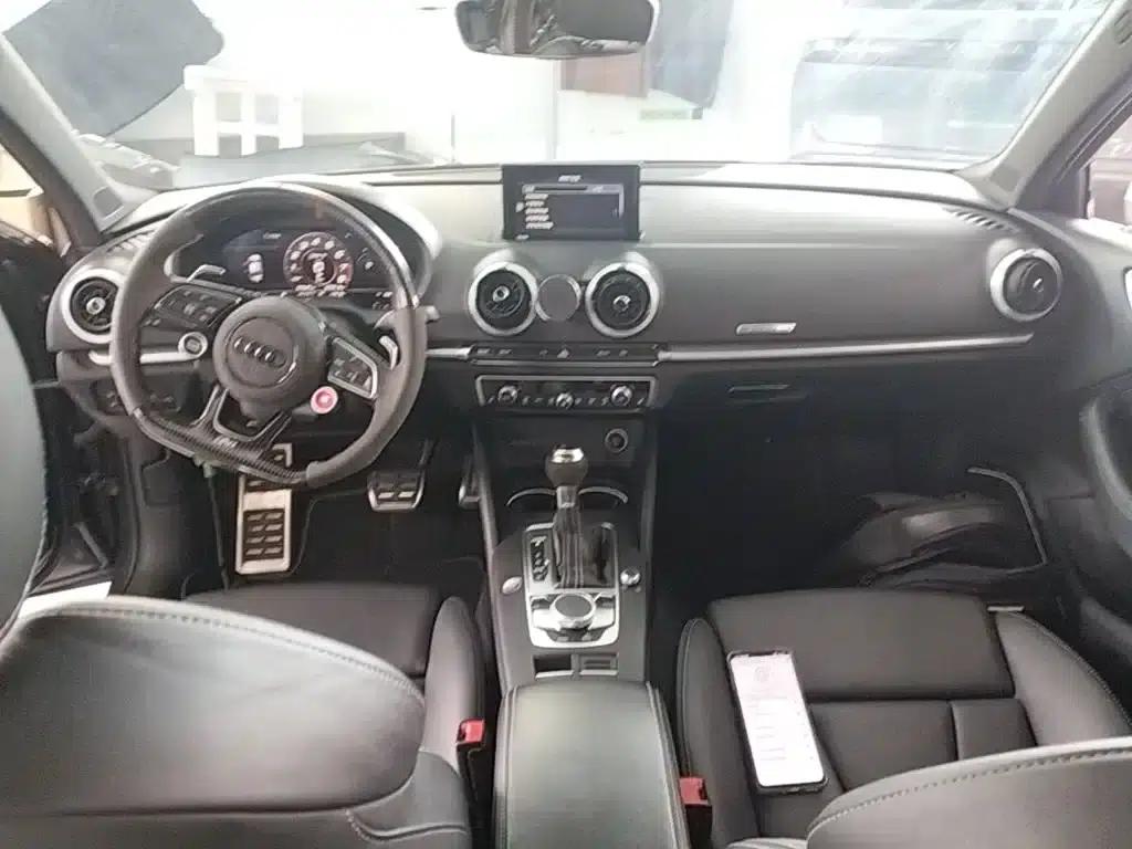 Audi RS 3 2017 RS 3 2.5T Limousine — миниатюра 10