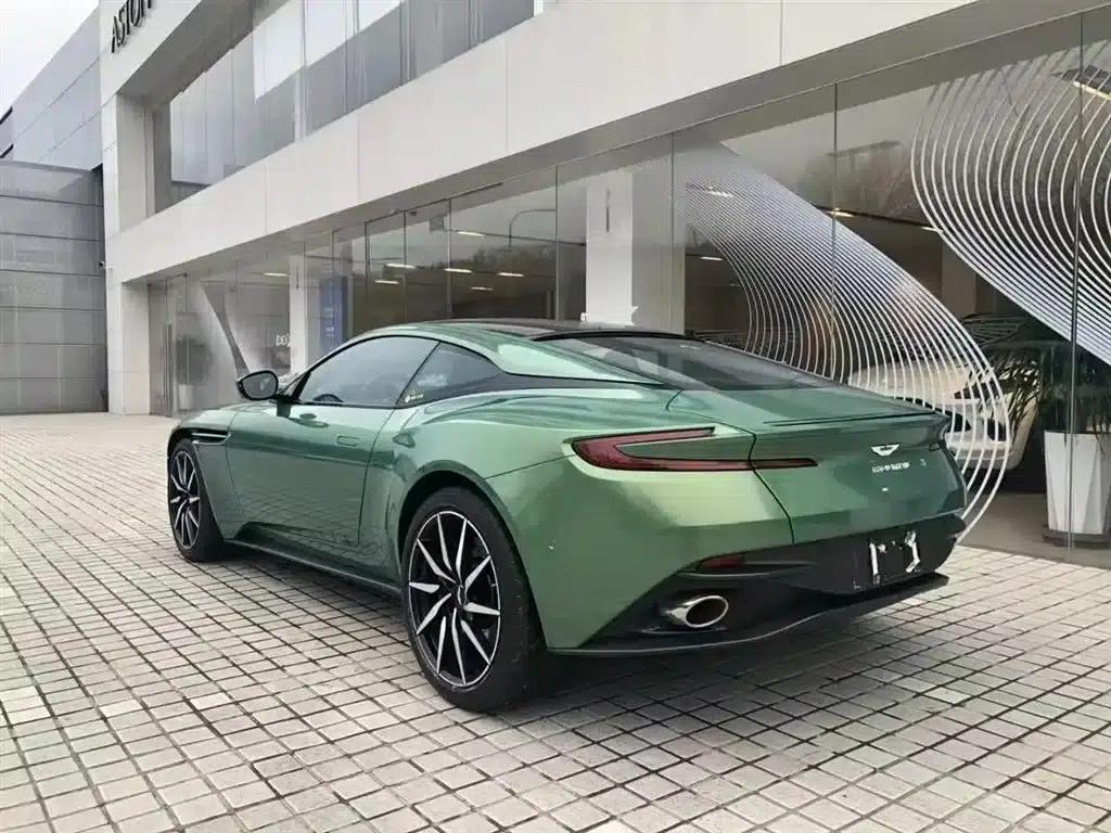 Aston Martin DB11 2019 4.0T V8 Coupe — миниатюра 3