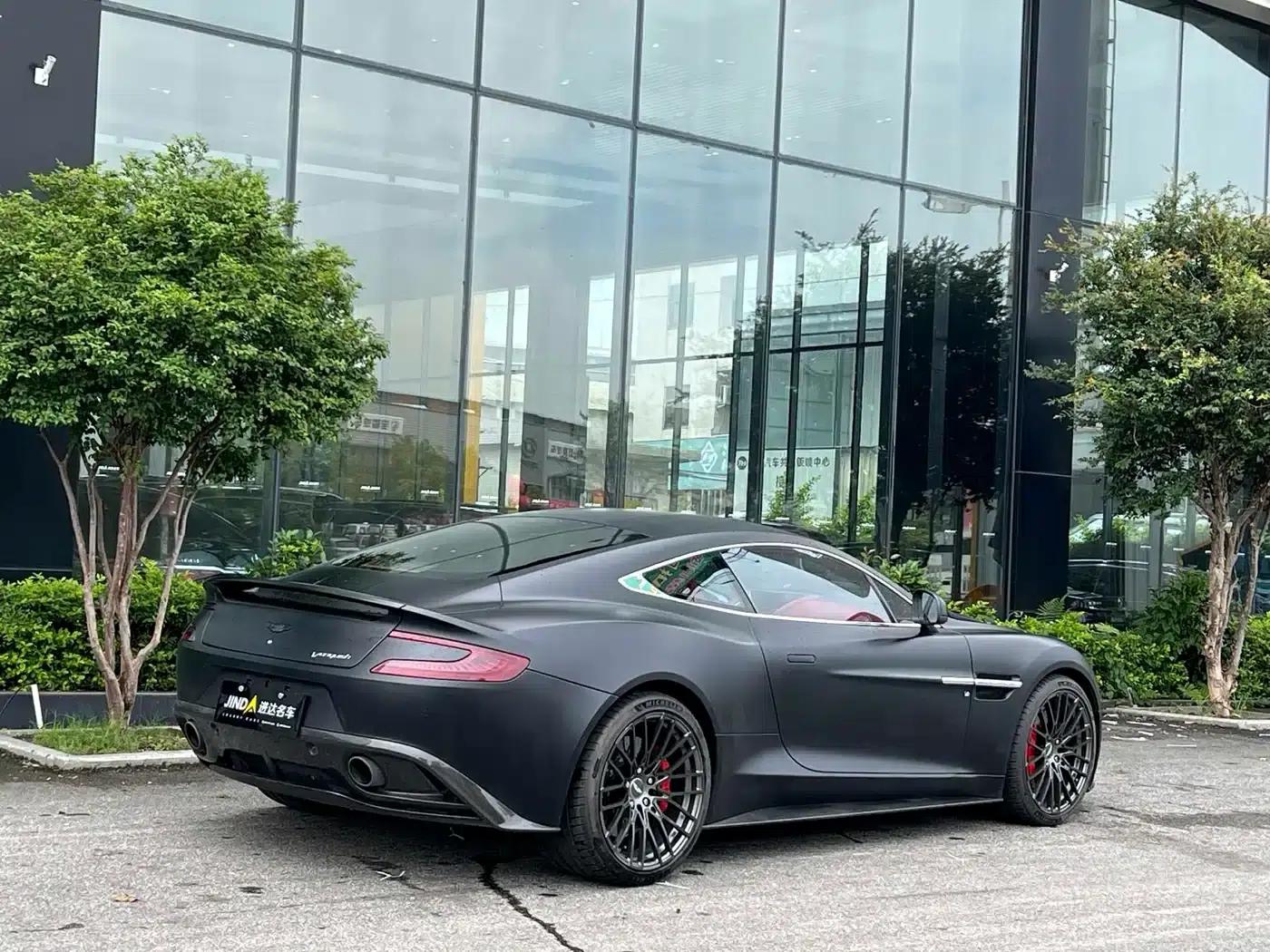 2013 Vanquish 6.0L Standard Model — миниатюра 6