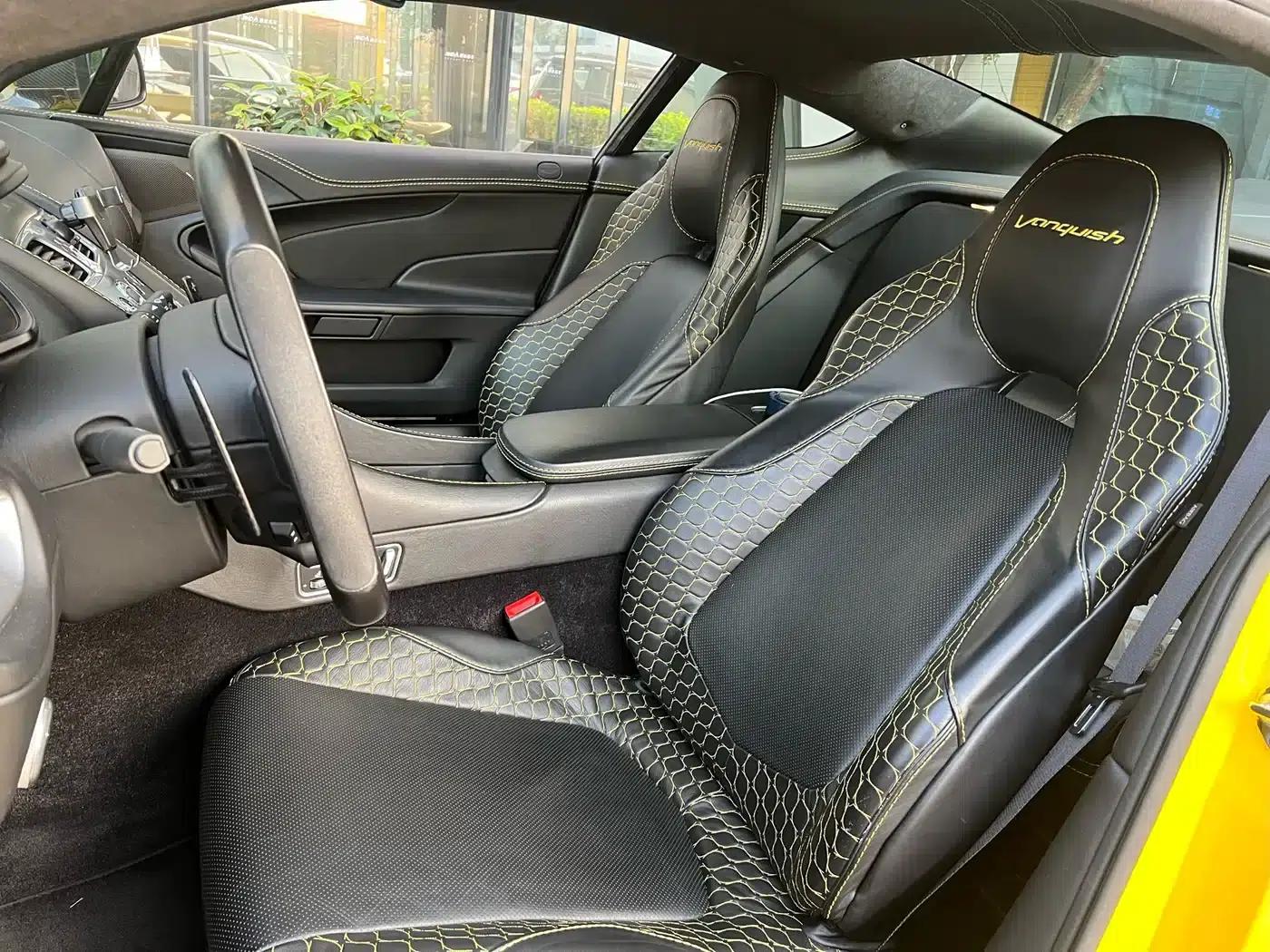 2013 Vanquish 6.0L Standard Model — миниатюра 7