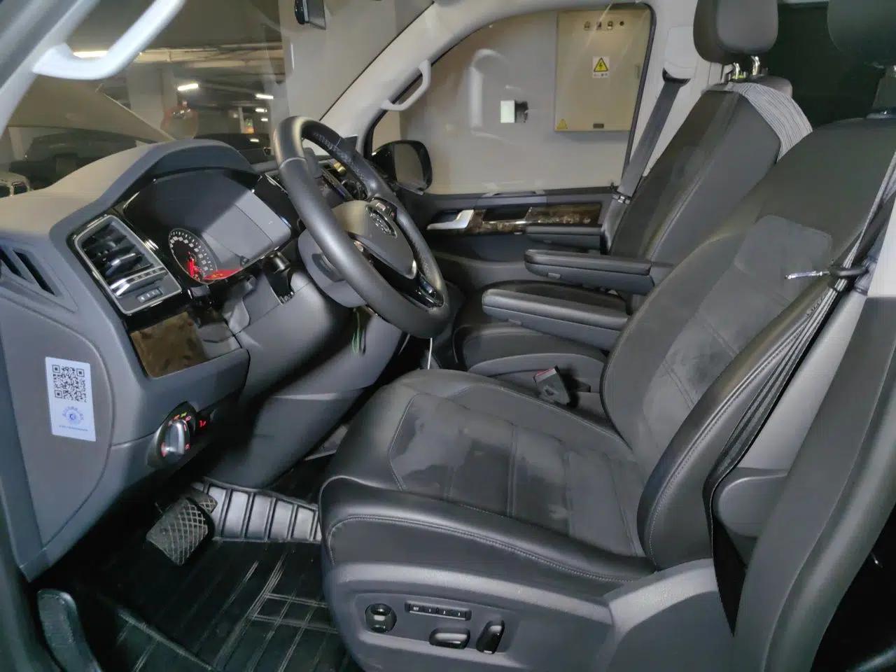 Volkswagen Multivan 2018 2.0 TSI 4x4 Prestige Edition 7-Seater — миниатюра 16
