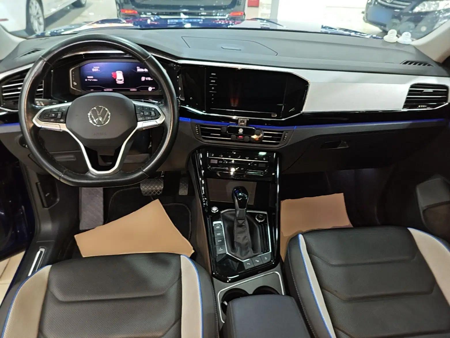 Volkswagen Tayron GTE Plug-in Hybrid 2020 1.4T Luxury Model — миниатюра 20