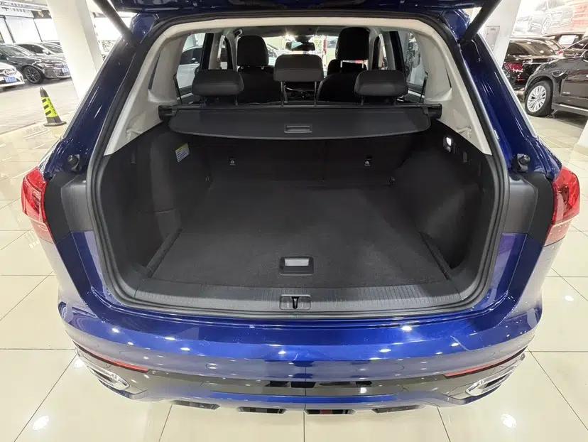 Volkswagen Tayron GTE Plug-in Hybrid 2020 1.4T Luxury Model — миниатюра 30