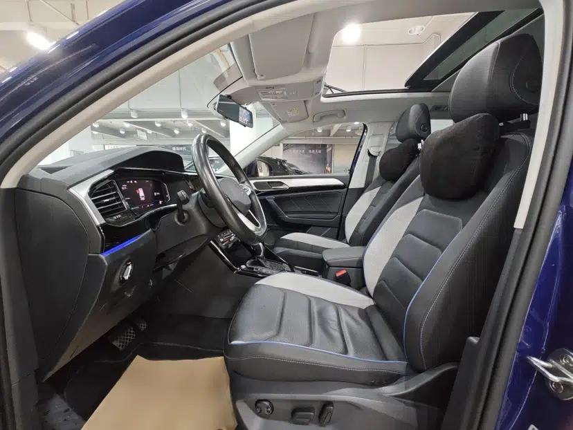 Volkswagen Tayron GTE Plug-in Hybrid 2020 1.4T Luxury Model — миниатюра 37