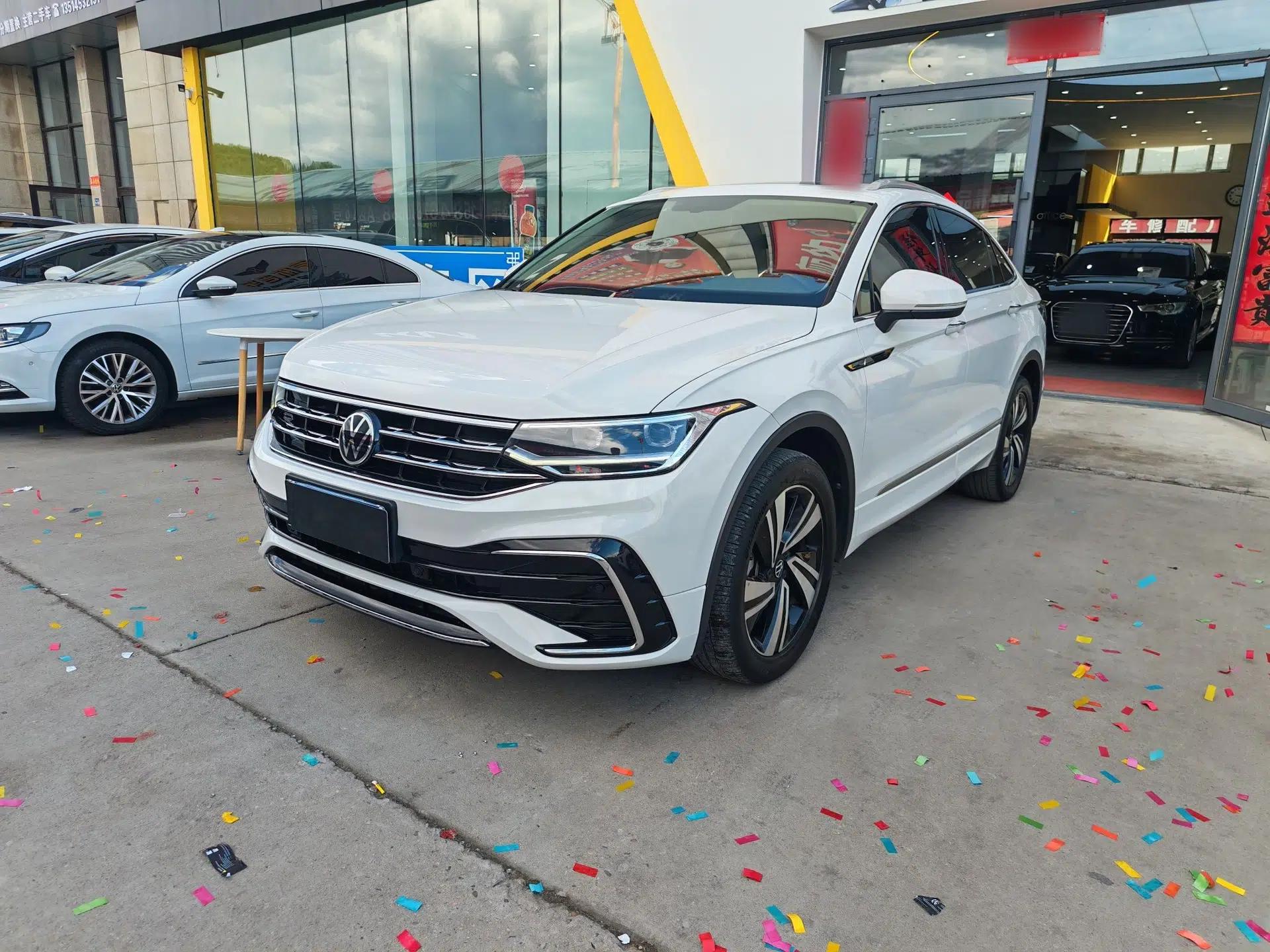 Volkswagen Tiguan X 2021 330TSI Two-Wheel Drive Enjoyment Version — миниатюра 1