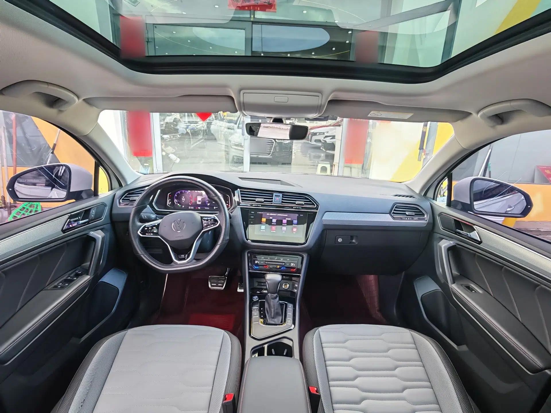 Volkswagen Tiguan X 2021 330TSI Two-Wheel Drive Enjoyment Version — миниатюра 8