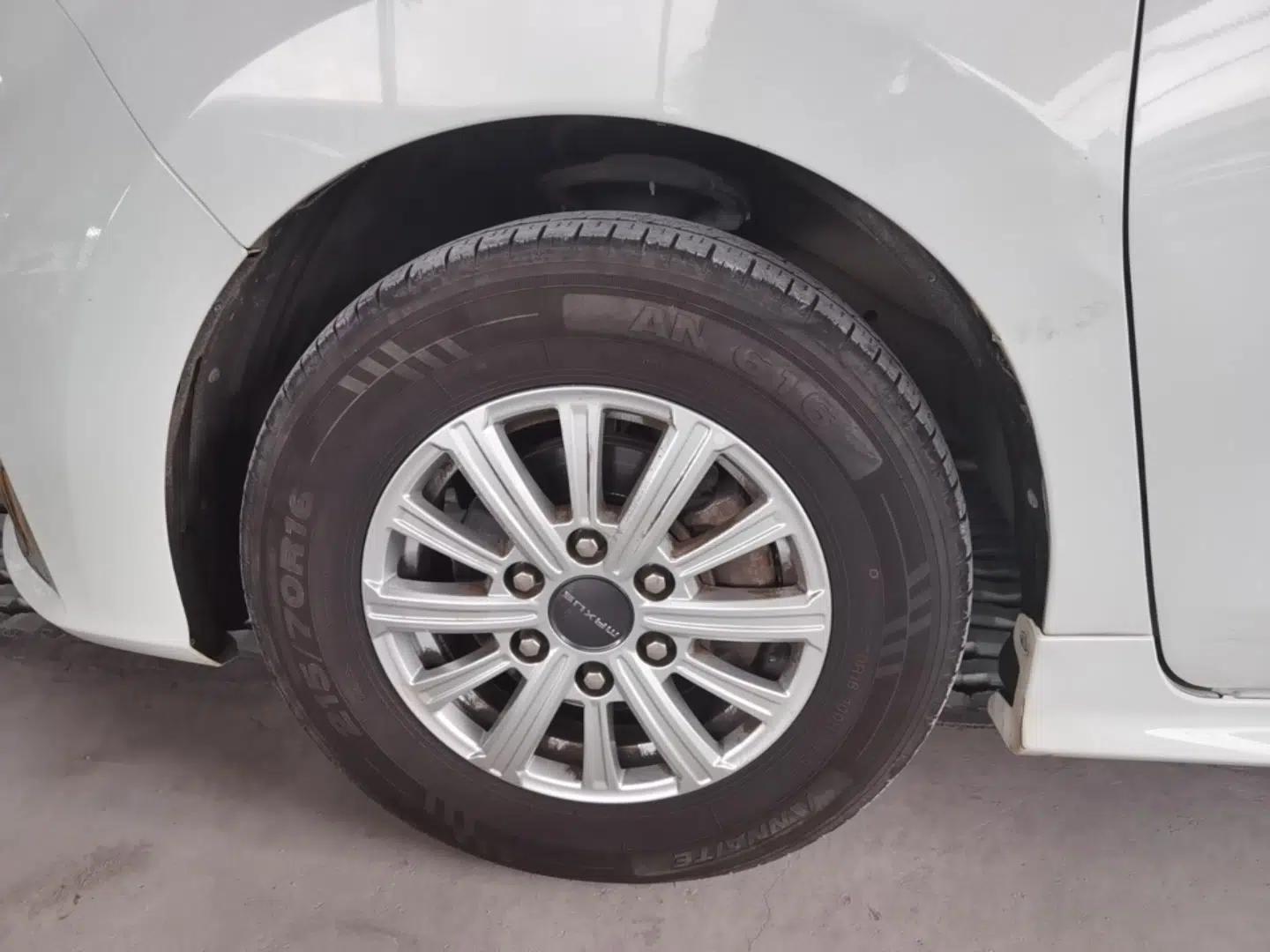 SAIC MAXUS G20 2023 Facelifted ES 2.0T Gasoline Automatic Value Edition — миниатюра 10