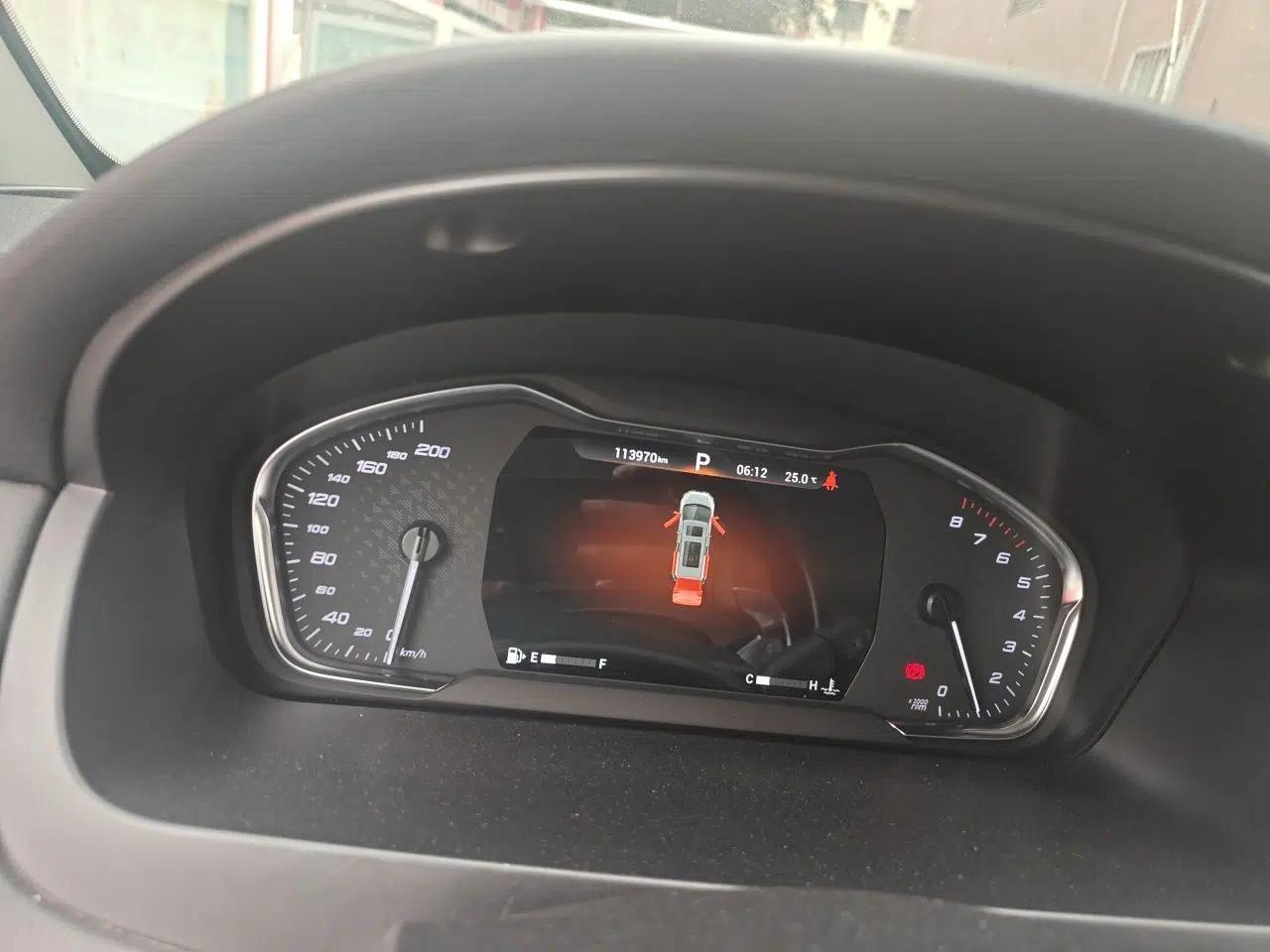 SAIC MAXUS G20 2023 Facelifted PLUS 2.0T Gasoline Automatic Luxury Edition — миниатюра 12