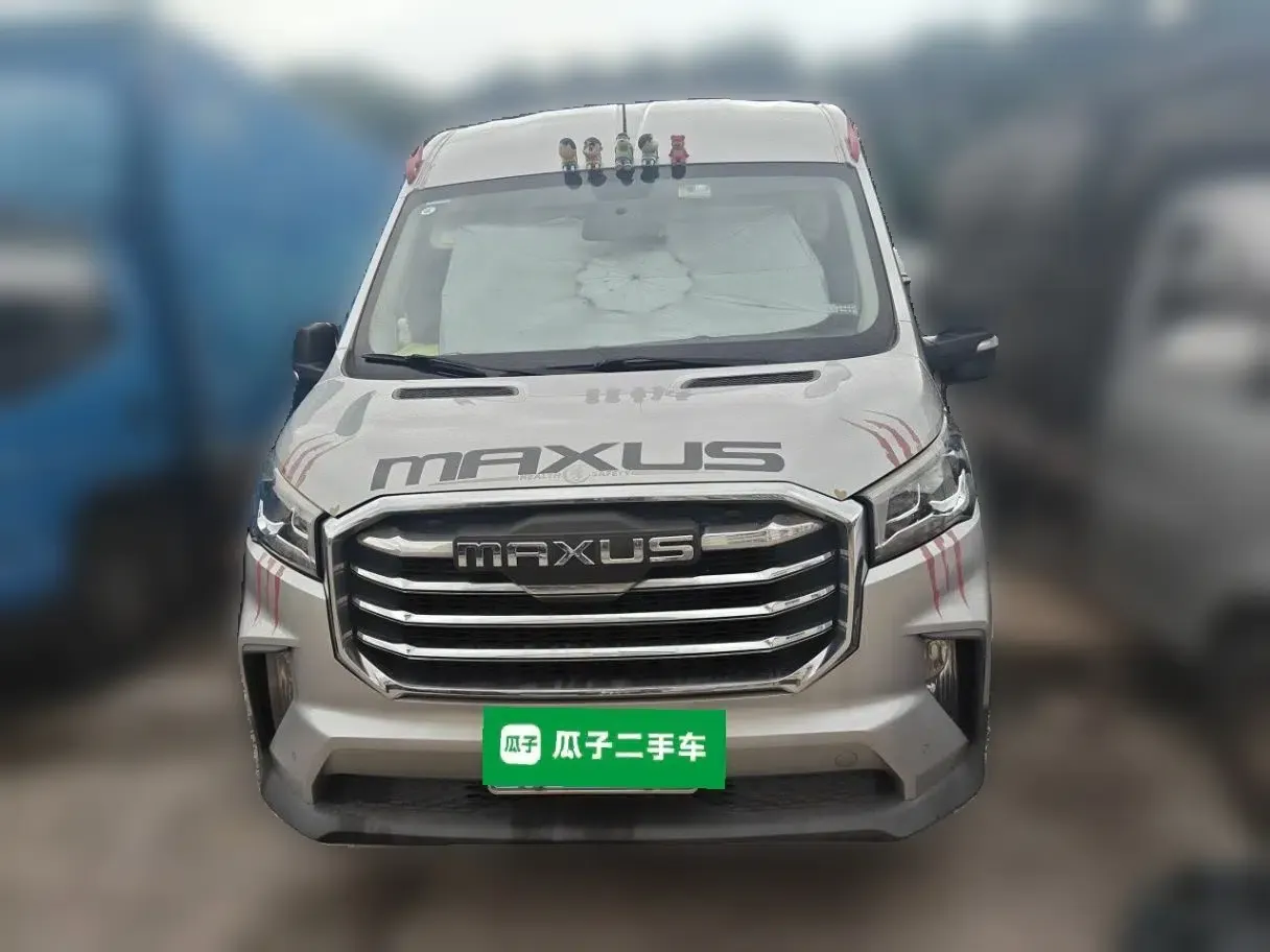 SAIC MAXUS Xintu V90 2019 2.0T Manual ZhiDuXing Rear-Drive Single-Tire Long-Wheelbase High-Roof 7-Seater — миниатюра 2