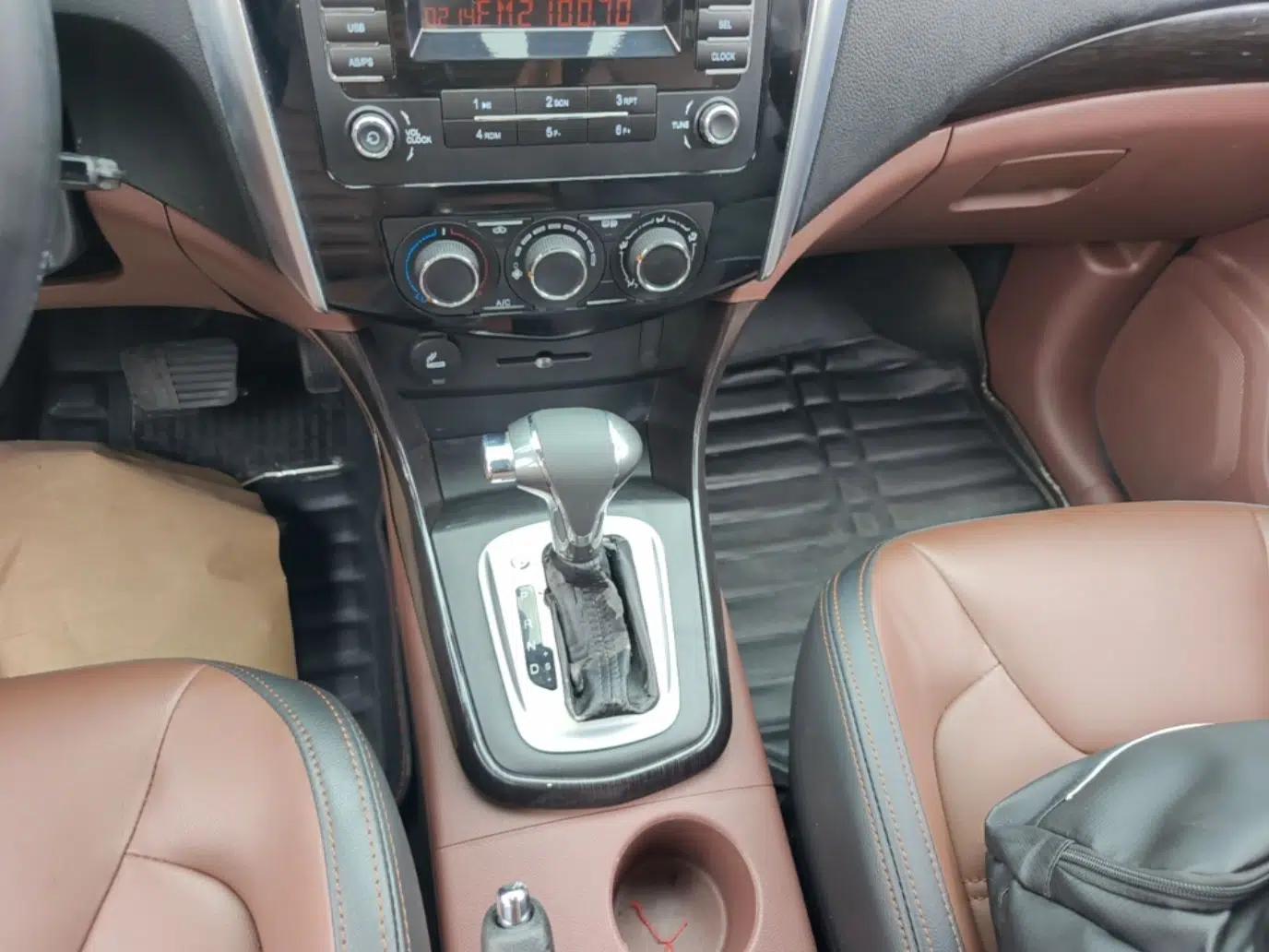 FORTHING SX6 2016 1.6L CVT Luxury Model — миниатюра 16