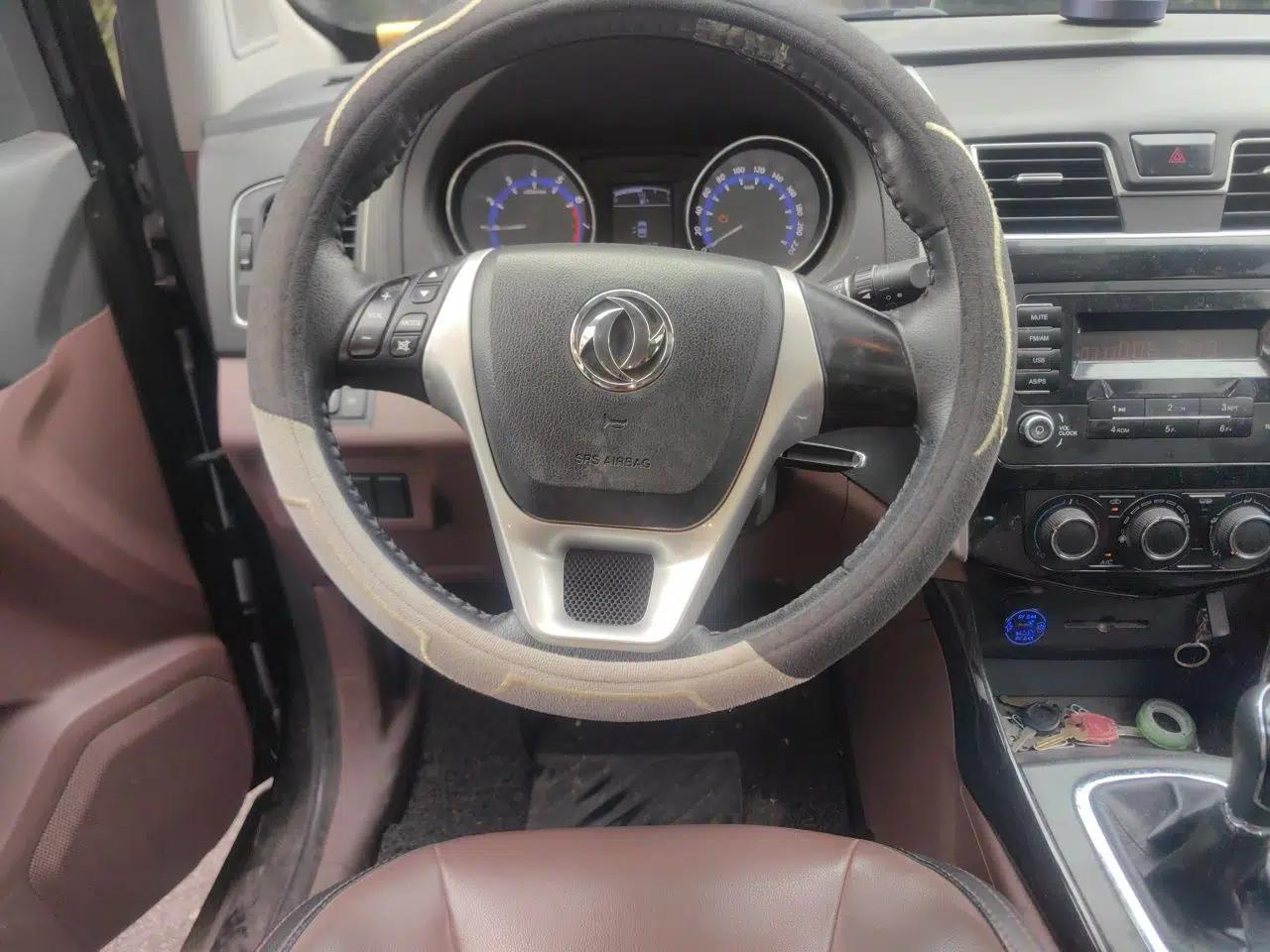 FORTHING SX6 2016 1.6L Manual Luxury Model — миниатюра 10