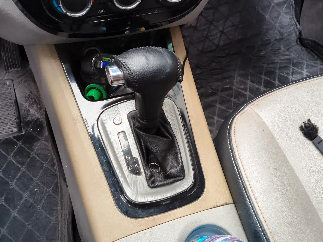FORTHING Joyear XV 2015 1.6L CVT Luxury Model — миниатюра 14