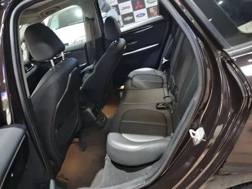 2015 BMW 2 Series Gran Tourer 218i Sport Design Package (Imported) — миниатюра 14