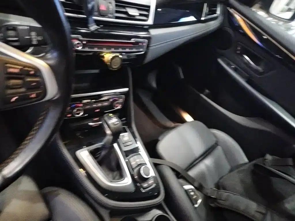 2015 BMW 2 Series Gran Tourer 218i Sport Design Package (Imported) — миниатюра 6