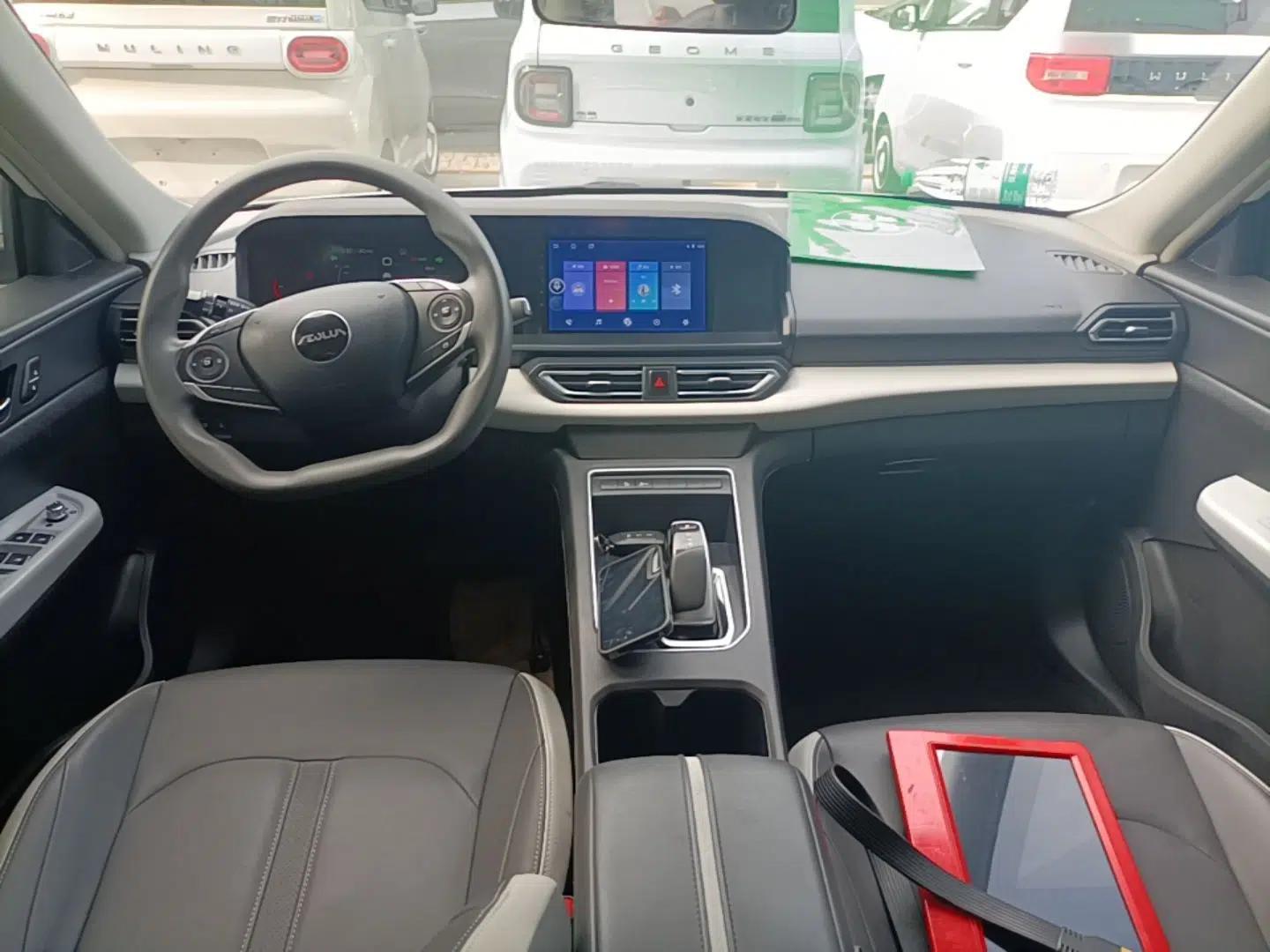 Dongfeng Aeolus E70 2023 400H Battery-Swap Rental Version — миниатюра 12