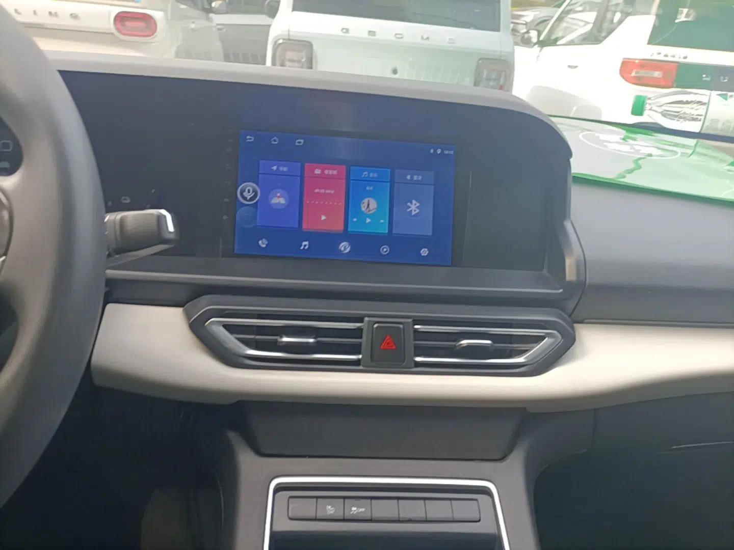 Dongfeng Aeolus E70 2023 400H Battery-Swap Rental Version — миниатюра 15