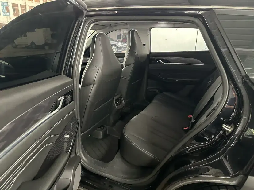 Dongfeng Aeolus Mage 2023 DH-i 1.5T Luxury Edition — миниатюра 30