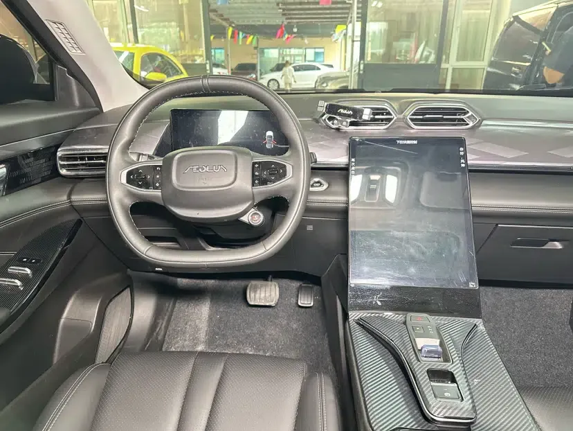 Dongfeng Aeolus Mage 2023 DH-i 1.5T Luxury Edition — миниатюра 32