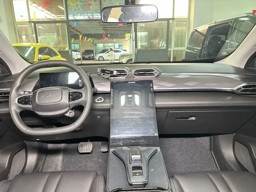 Dongfeng Aeolus Mage 2023 DH-i 1.5T Luxury Edition — миниатюра 33