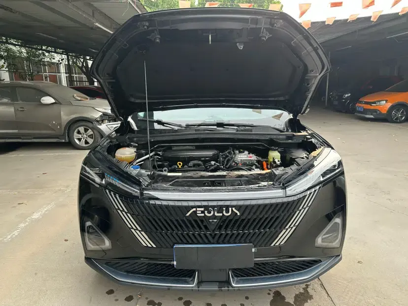 Dongfeng Aeolus Mage 2023 DH-i 1.5T Luxury Edition — миниатюра 8