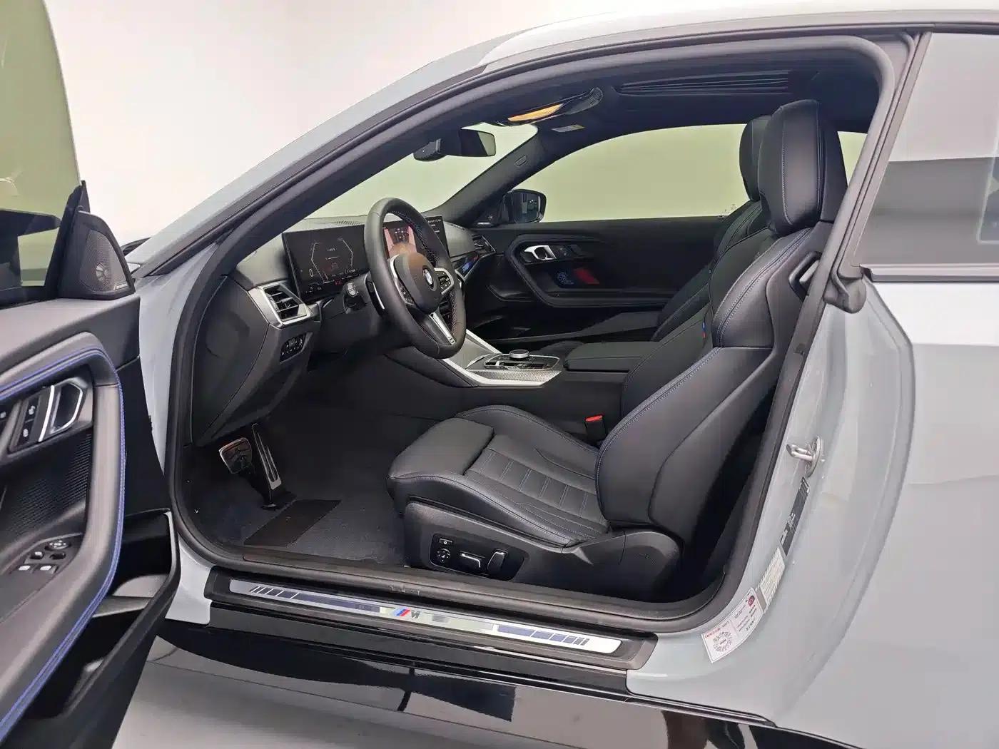 2024 BMW M240i — миниатюра 11