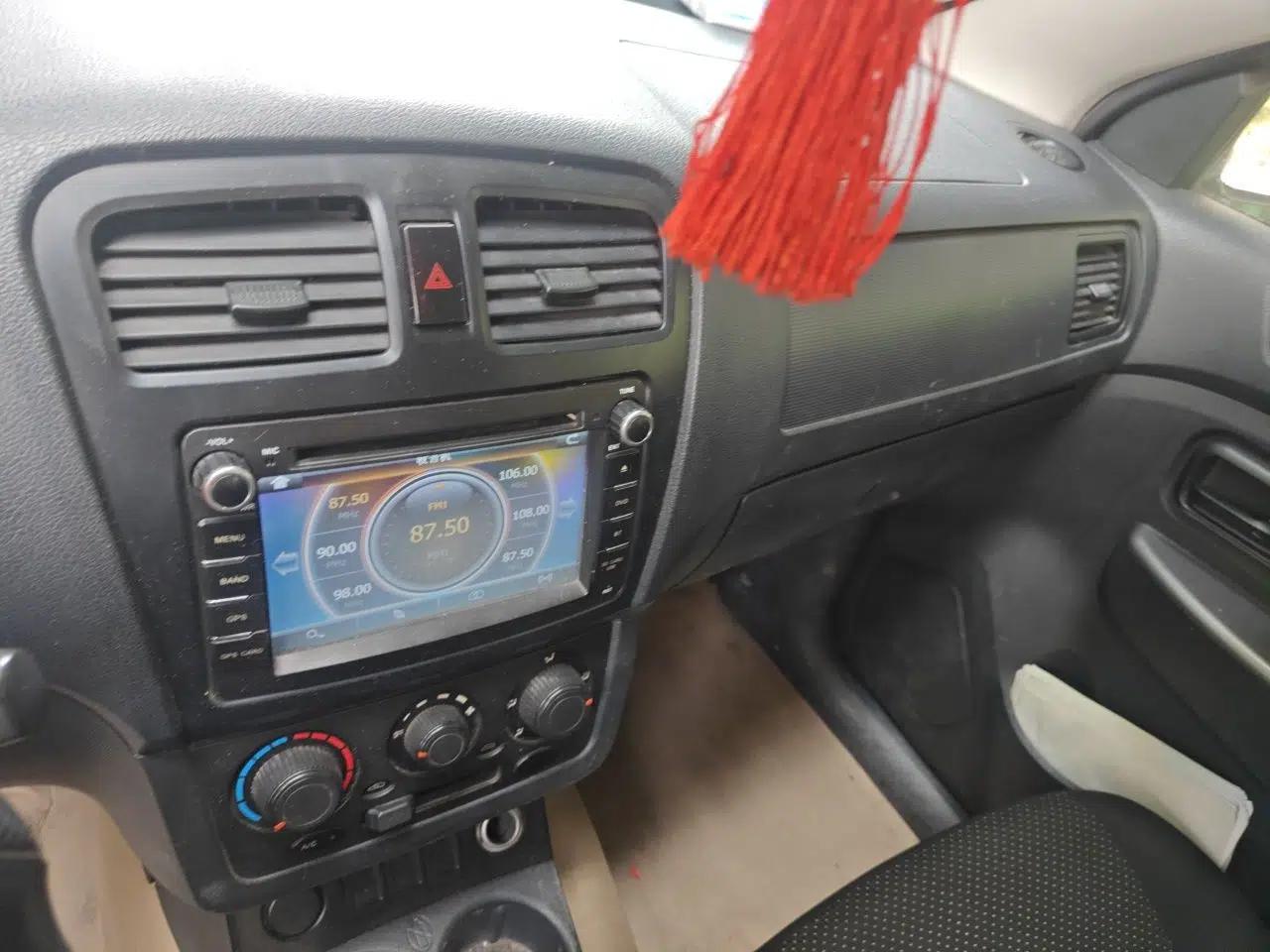 Dongfeng Fengon 330 2014 1.5L Manual Utility Version DK15 — миниатюра 13