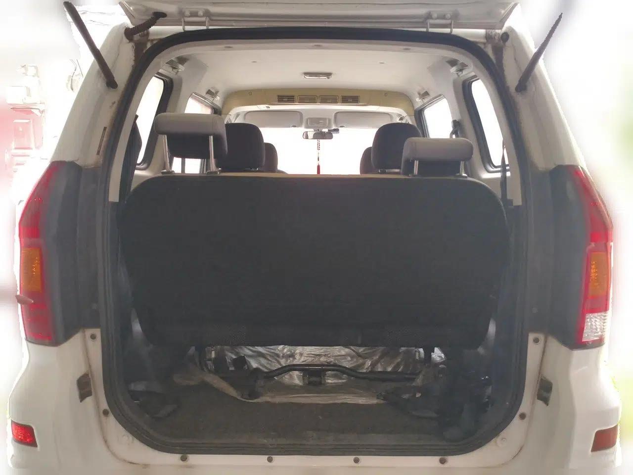 Dongfeng Fengon 330 2014 1.5L Manual Standard Edition DK15-02 — миниатюра 19