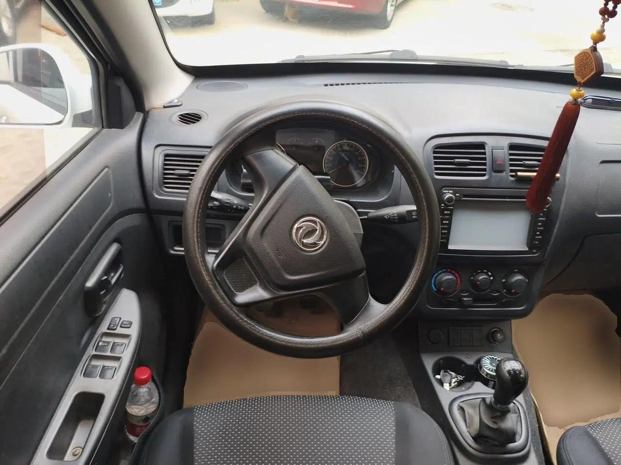 Dongfeng Fengon 330 2014 1.5L Manual Standard Edition DK15-02 — миниатюра 10