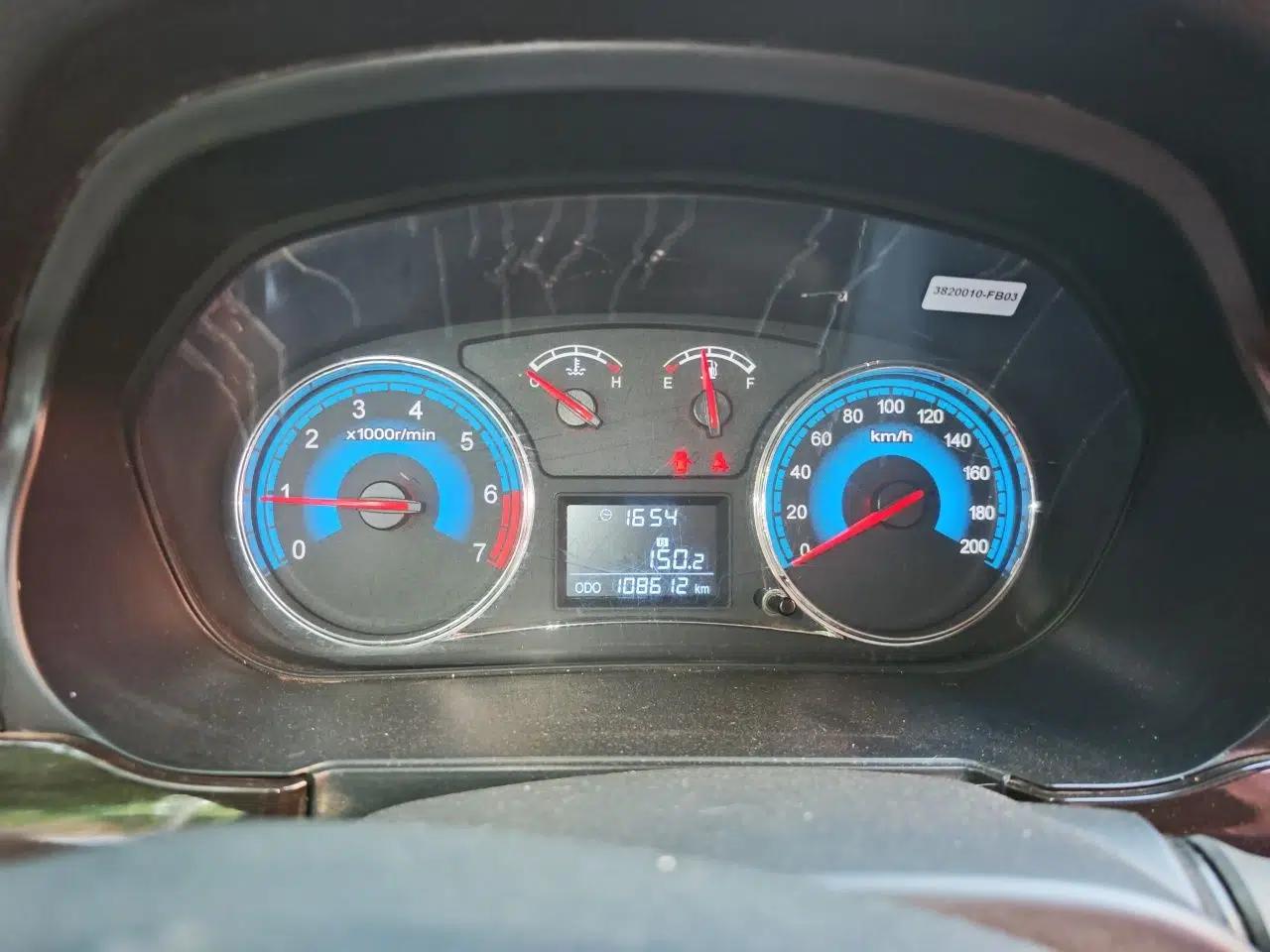 Dongfeng Fengon 360 2015 1.5L Manual Luxury 7-Seater China V Emission Standard — миниатюра 11