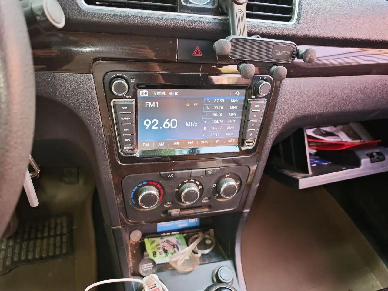 Dongfeng Fengon 360 2015 1.5L Manual Luxury 7-Seater China V Emission Standard — миниатюра 13