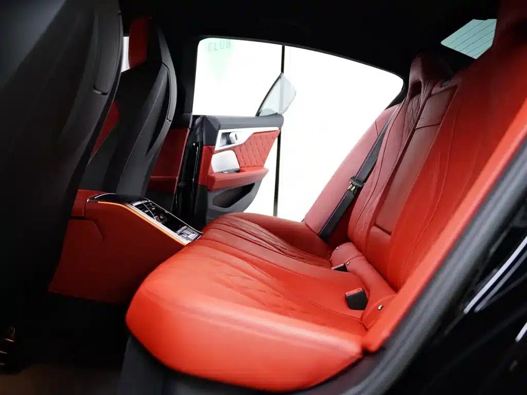 2022 BMW M8 Competition — миниатюра 34