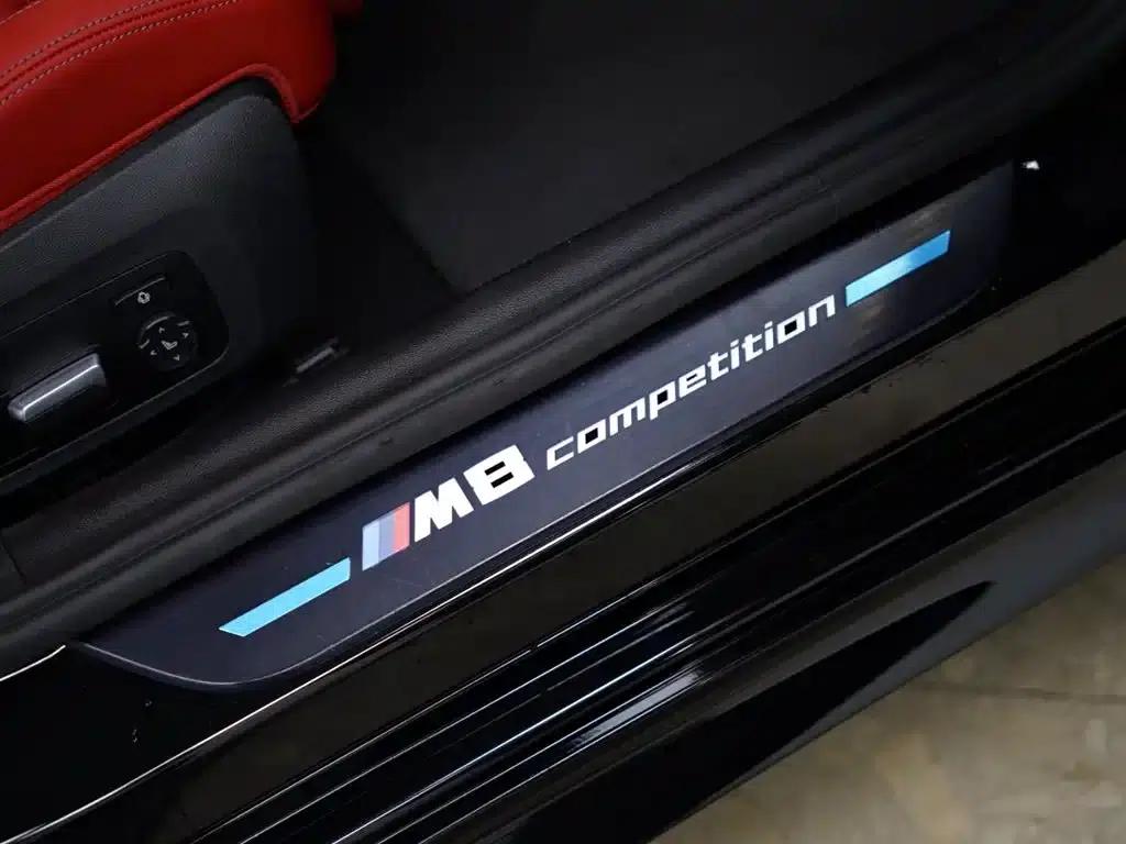2022 BMW M8 Competition — миниатюра 44