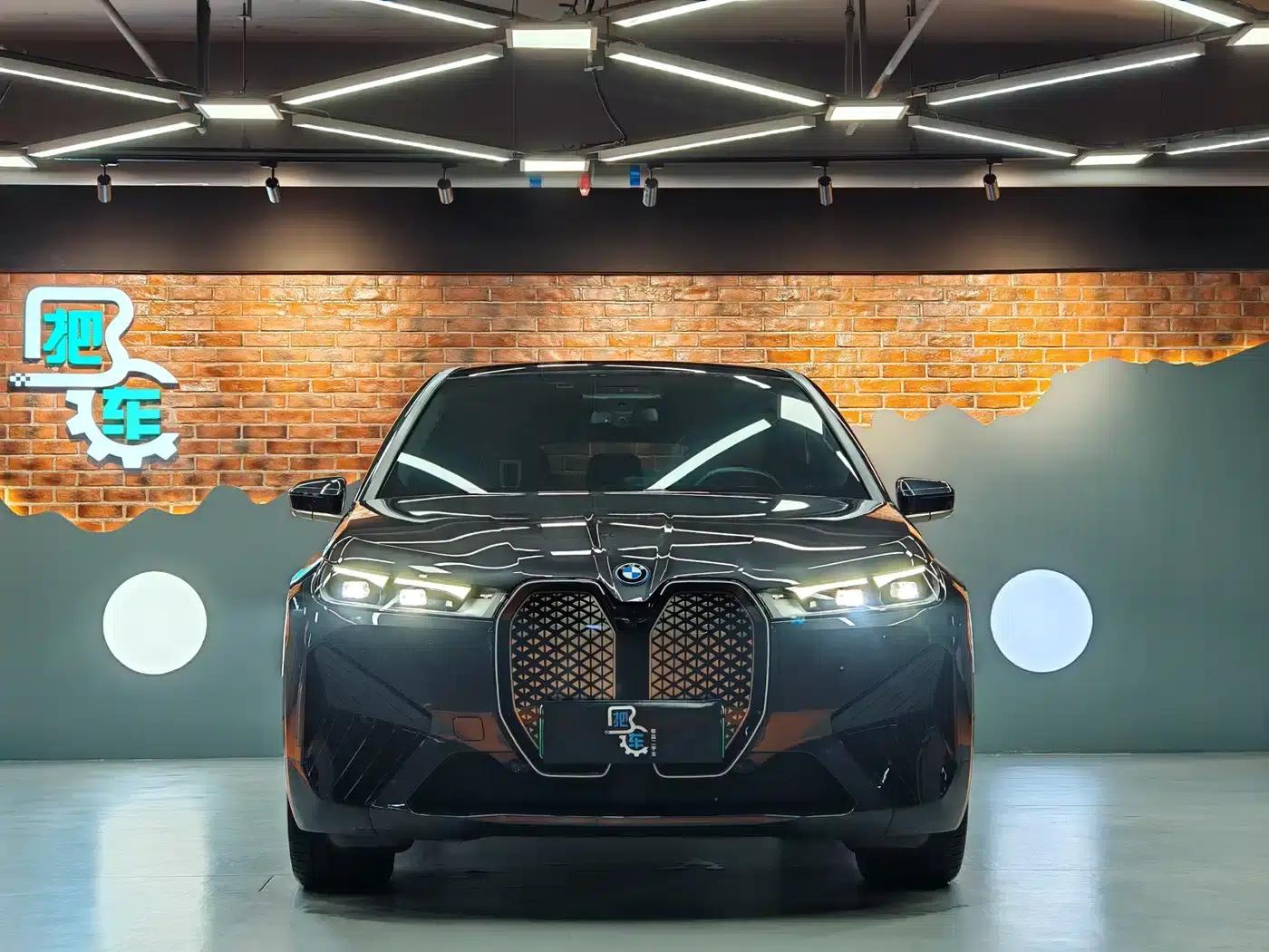 BMW iX M60 2022 M60 — миниатюра 2