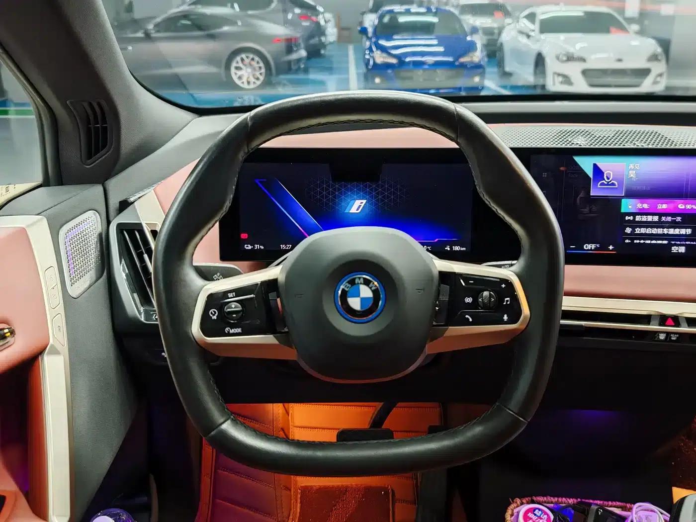 BMW iX M60 2022 M60 — миниатюра 25