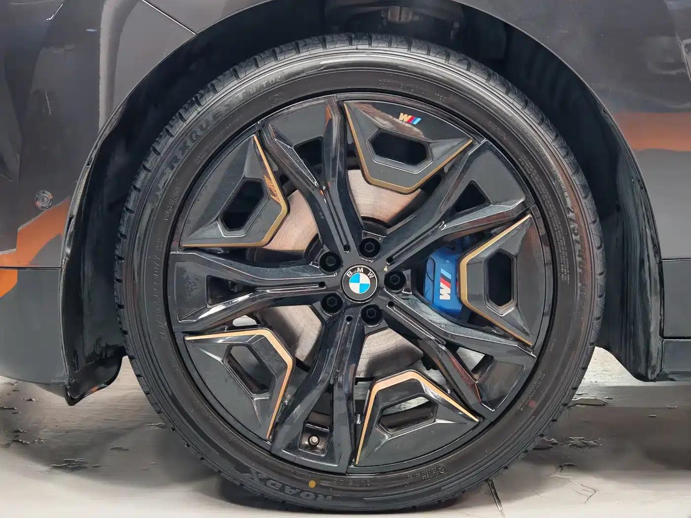 BMW iX M60 2022 M60 — миниатюра 7