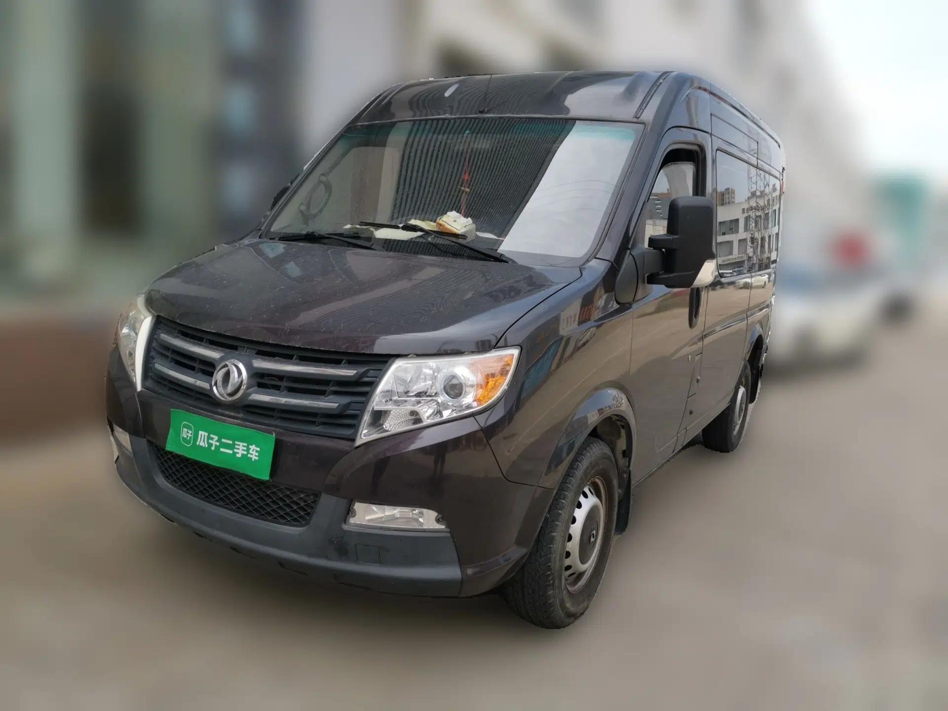 Dongfeng Yufeng Dongfeng Yufeng 2016 2.5T manual diesel, short wheelbase, medium roof (6 seats) — миниатюра 1