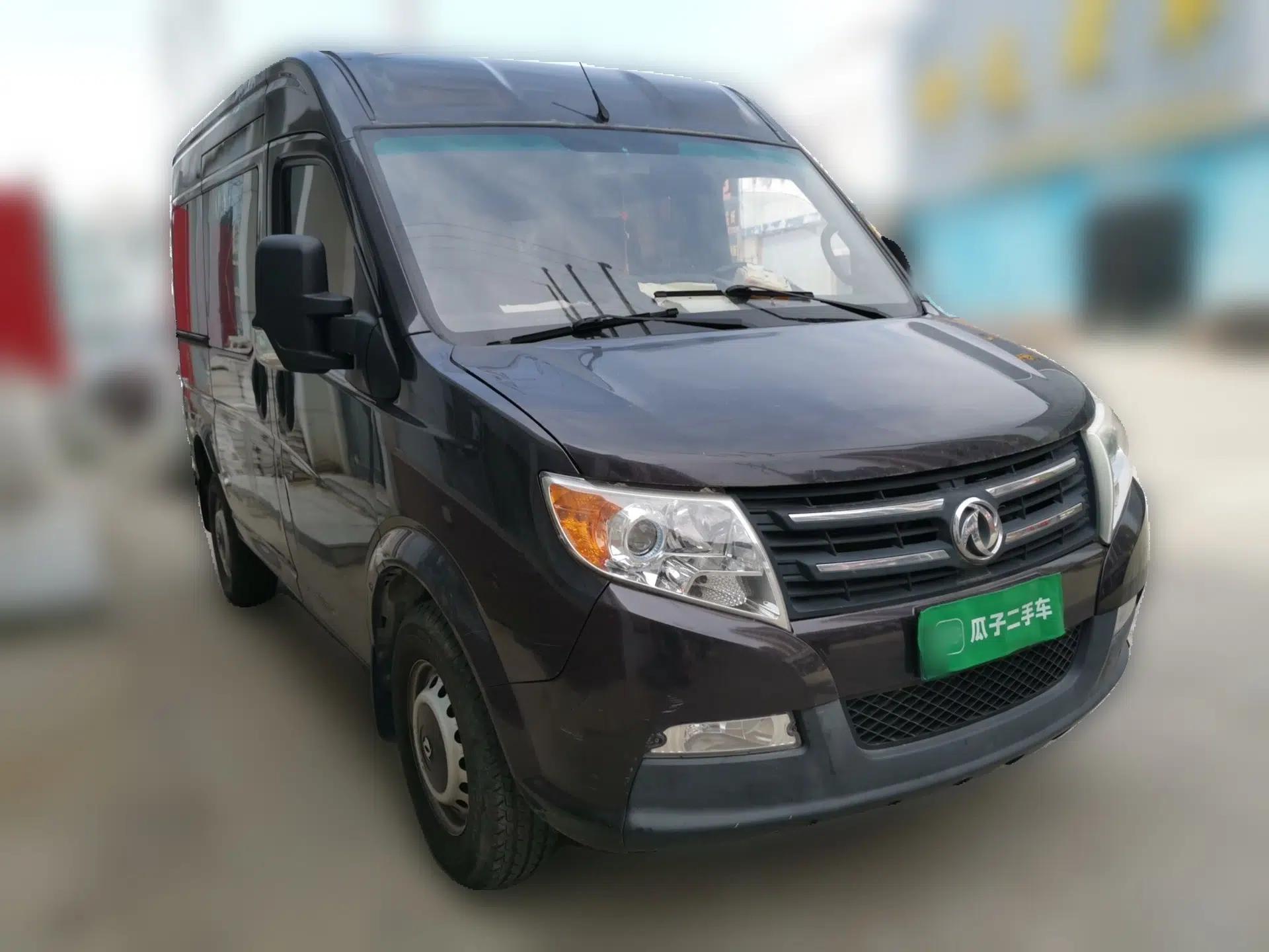 Dongfeng Yufeng Dongfeng Yufeng 2016 2.5T manual diesel, short wheelbase, medium roof (6 seats) — миниатюра 3
