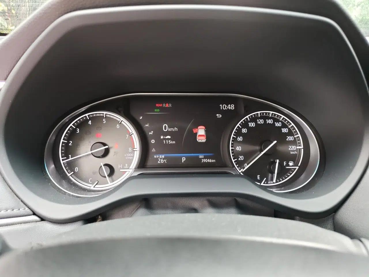 Toyota Venza 2022 2.0L CVT Two-Wheel Drive Luxury Edition — миниатюра 11
