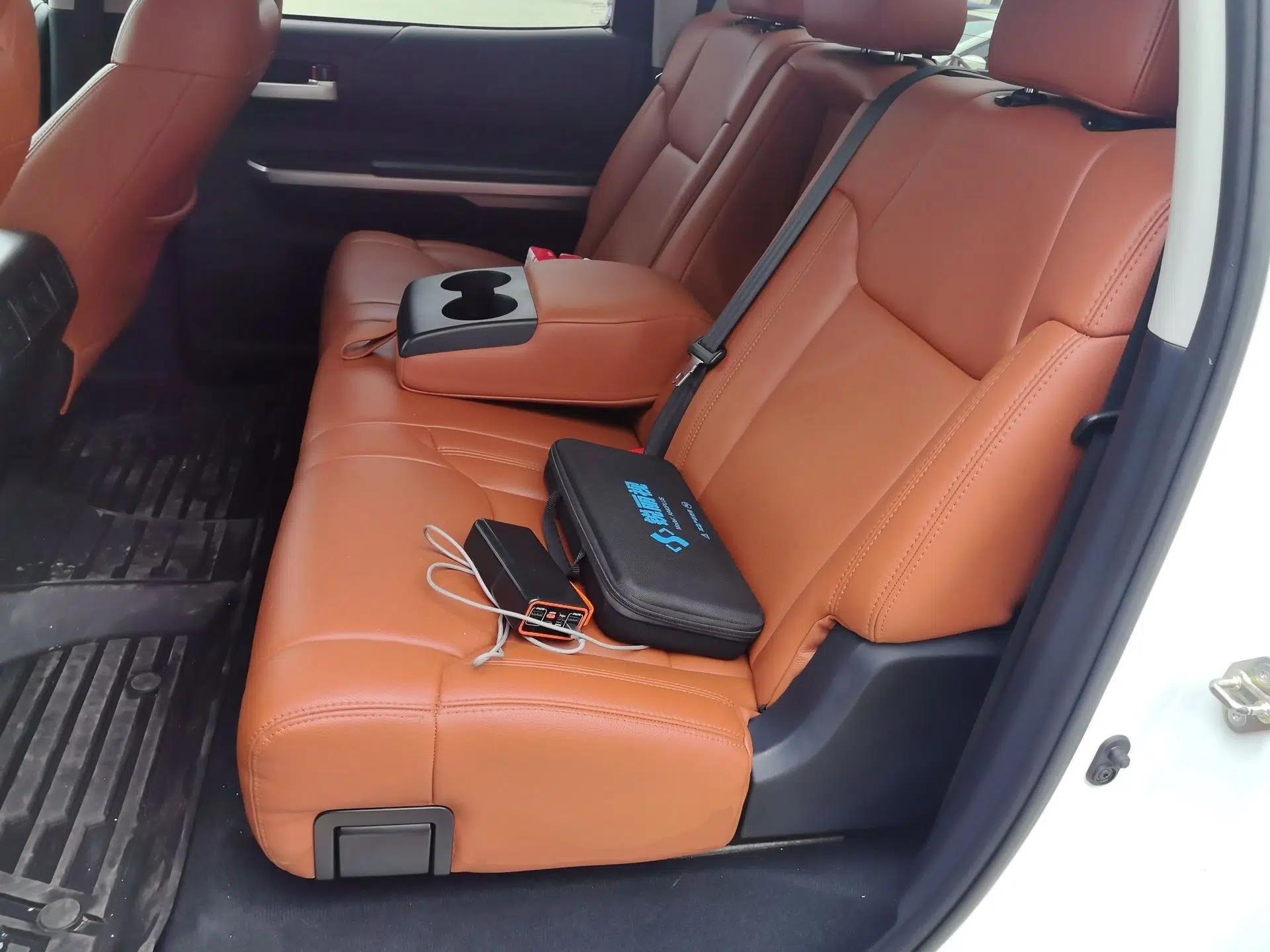 Toyota Tundra (Parallel Import) Tahoe 2013 5.7L Automatic 5-Seater — миниатюра 17