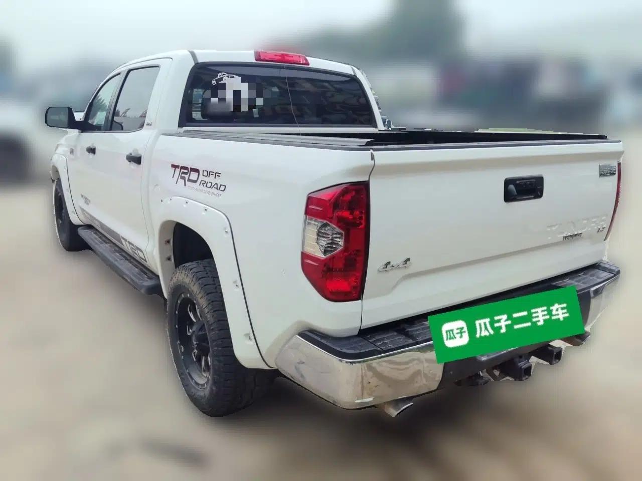 Toyota Tundra (Parallel Import) Tahoe 2013 5.7L Automatic 5-Seater — миниатюра 4