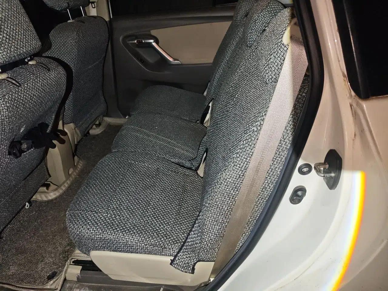 Toyota Verso 2014 Starlight 180E CVT Elite Edition — миниатюра 17