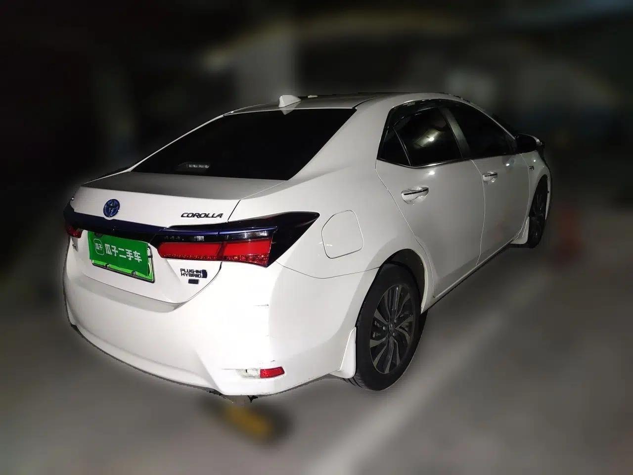 Toyota Corolla Hybrid E+ 2019 1.8L E-CVT Pioneer Edition — миниатюра 6