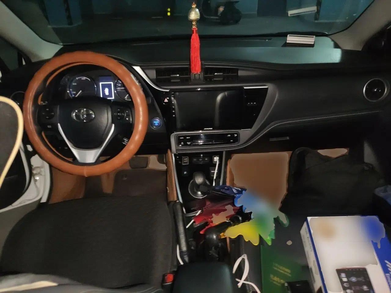 Toyota Corolla Hybrid E+ 2019 1.8L E-CVT Pioneer Edition — миниатюра 9