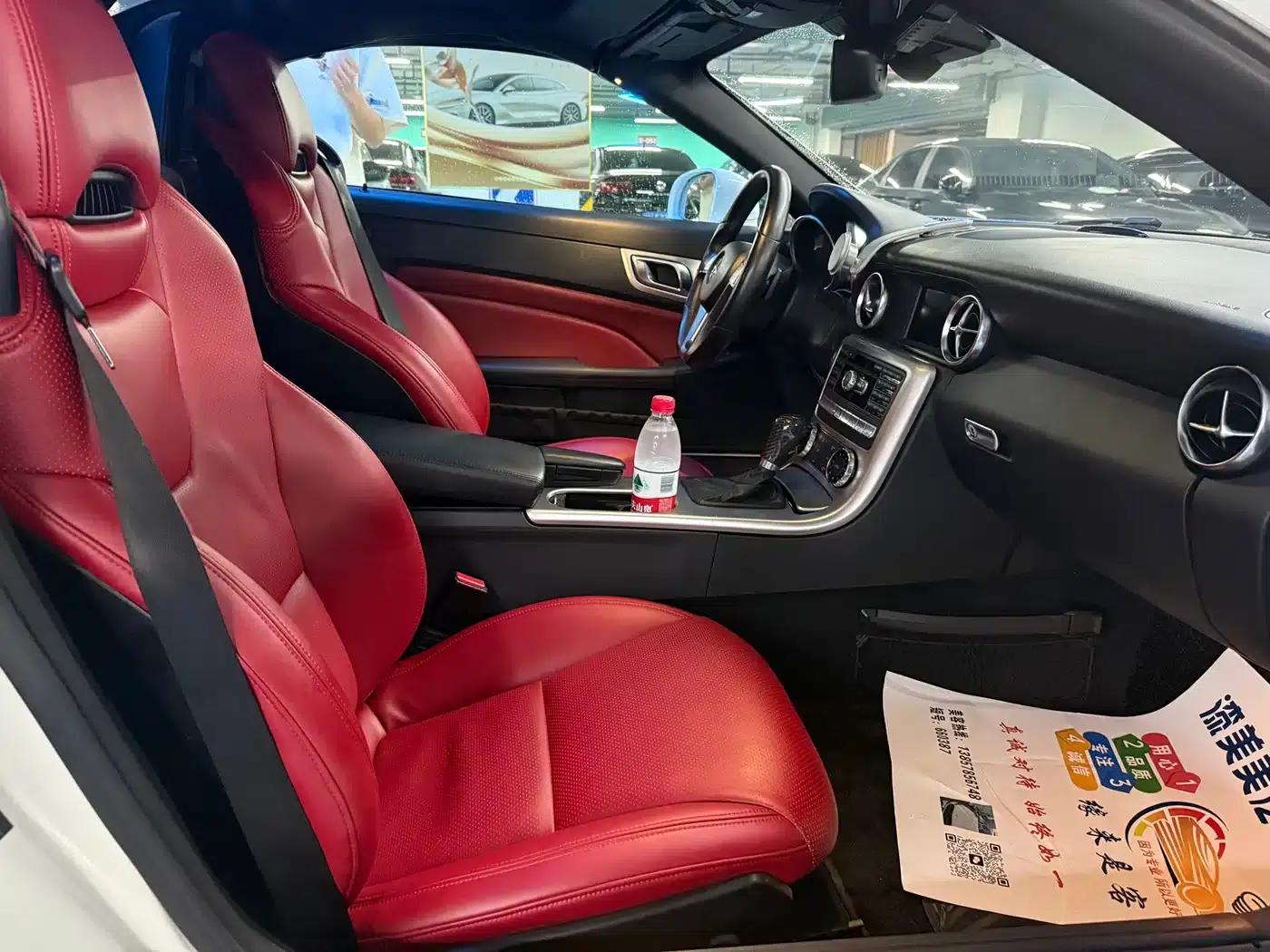 Mercedes-Benz SLK-Class 2011 SLK 200 Fashion Edition — миниатюра 10