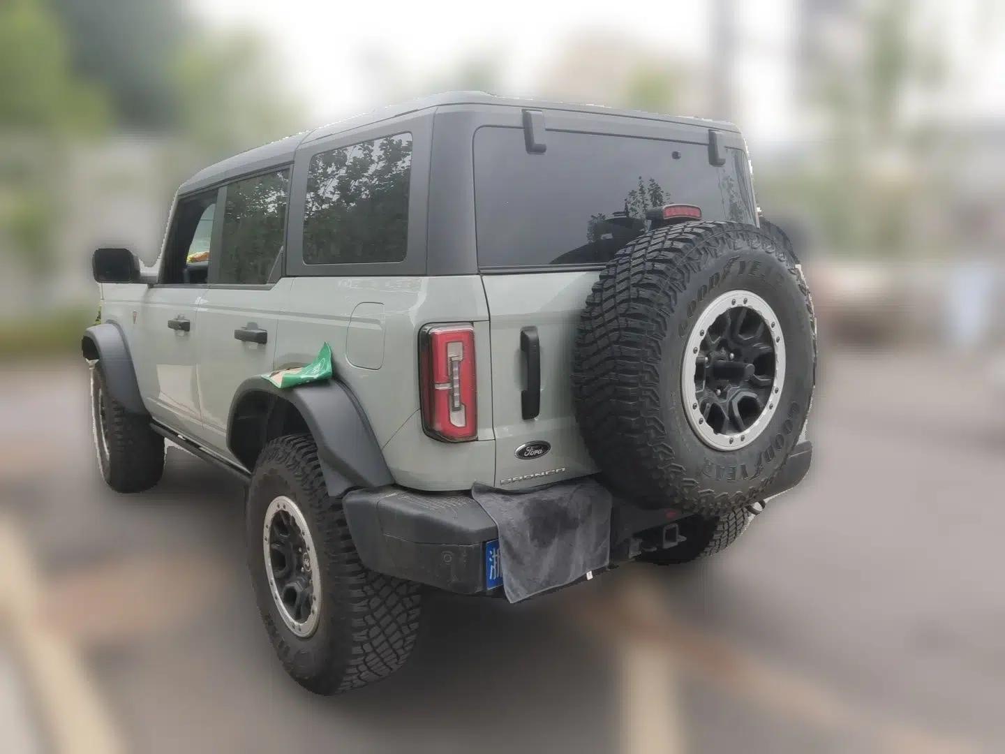 Ford Bronco 2024 2.3T Wilderness — миниатюра 4