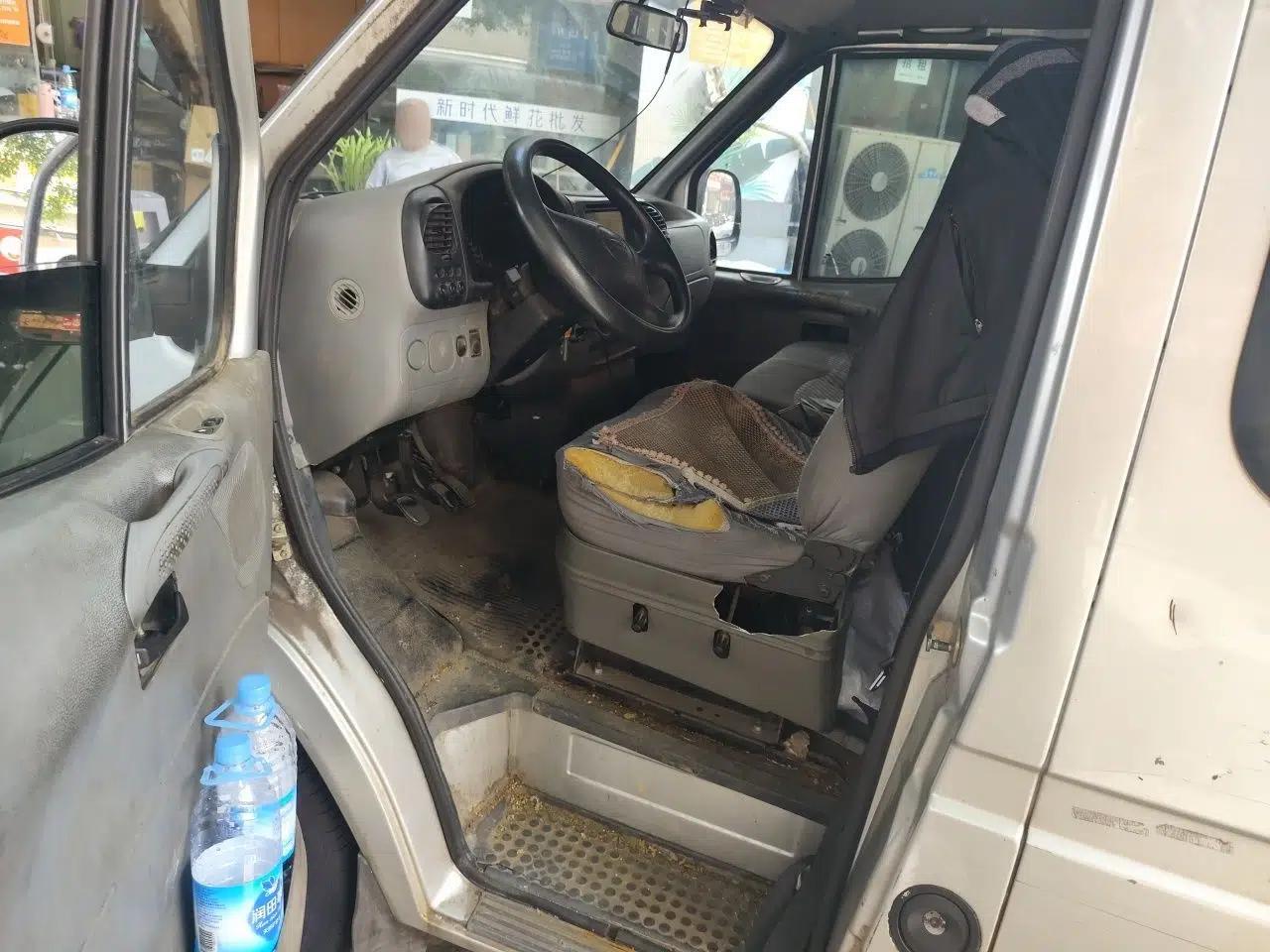 Ford Classic Transit 2.8T diesel, manual transmission, 6 seats — миниатюра 16