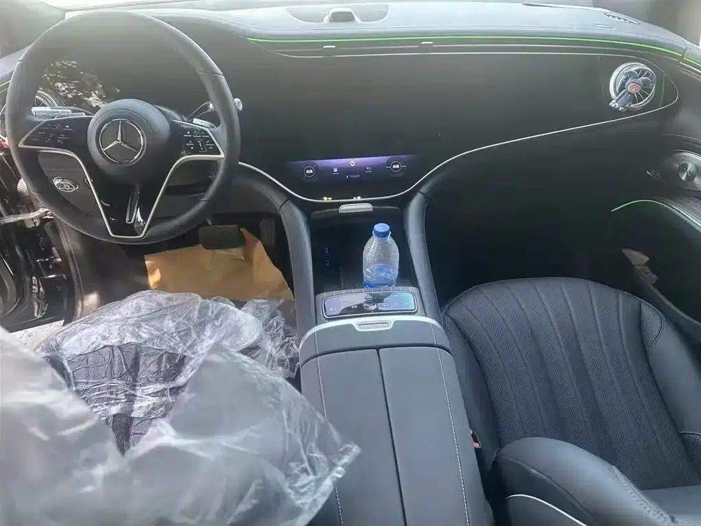 Mercedes-Benz EQS SUV 2025 500 4MATIC — миниатюра 5