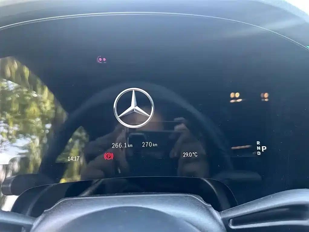 Mercedes-Benz EQS SUV 2025 500 4MATIC — миниатюра 7